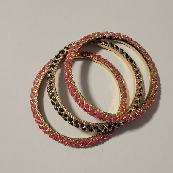 Lilly pulitzer 3 Stacking Bangle Bracelets. - Picture 1 of 10